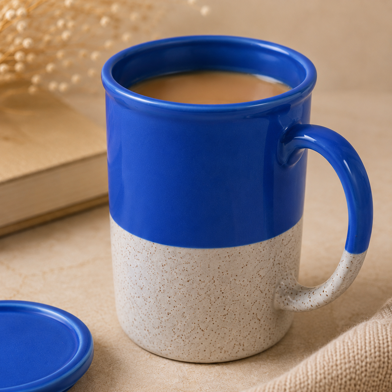 TWO TONE CERAMIC COFFE MUG WITH LID